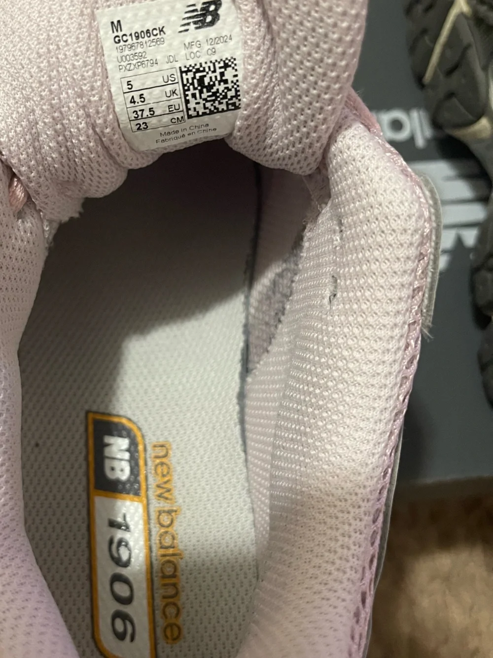 New Balance Sneakers